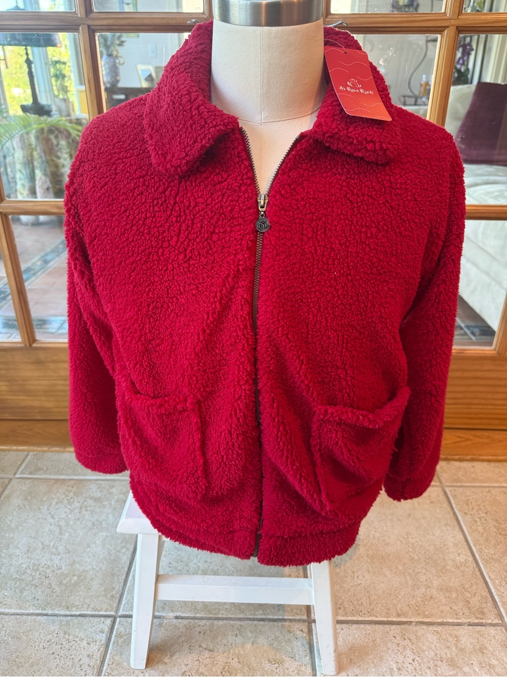Women’s Plush Zip-Front Teddy Jacket in Deep Red